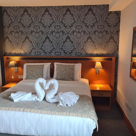 Leitrim Marina Hotel Carrick-on-Shannon Экстерьер фото
