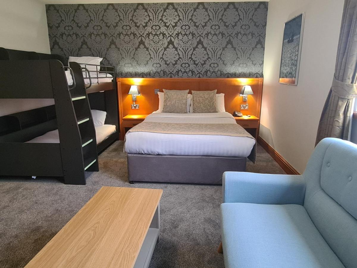Leitrim Marina Hotel Carrick-on-Shannon Экстерьер фото