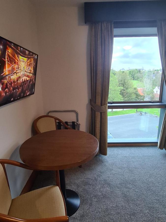 Leitrim Marina Hotel Carrick-on-Shannon Экстерьер фото